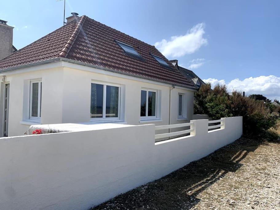 Holiday home Maison Les Pieds Dans L'eau *